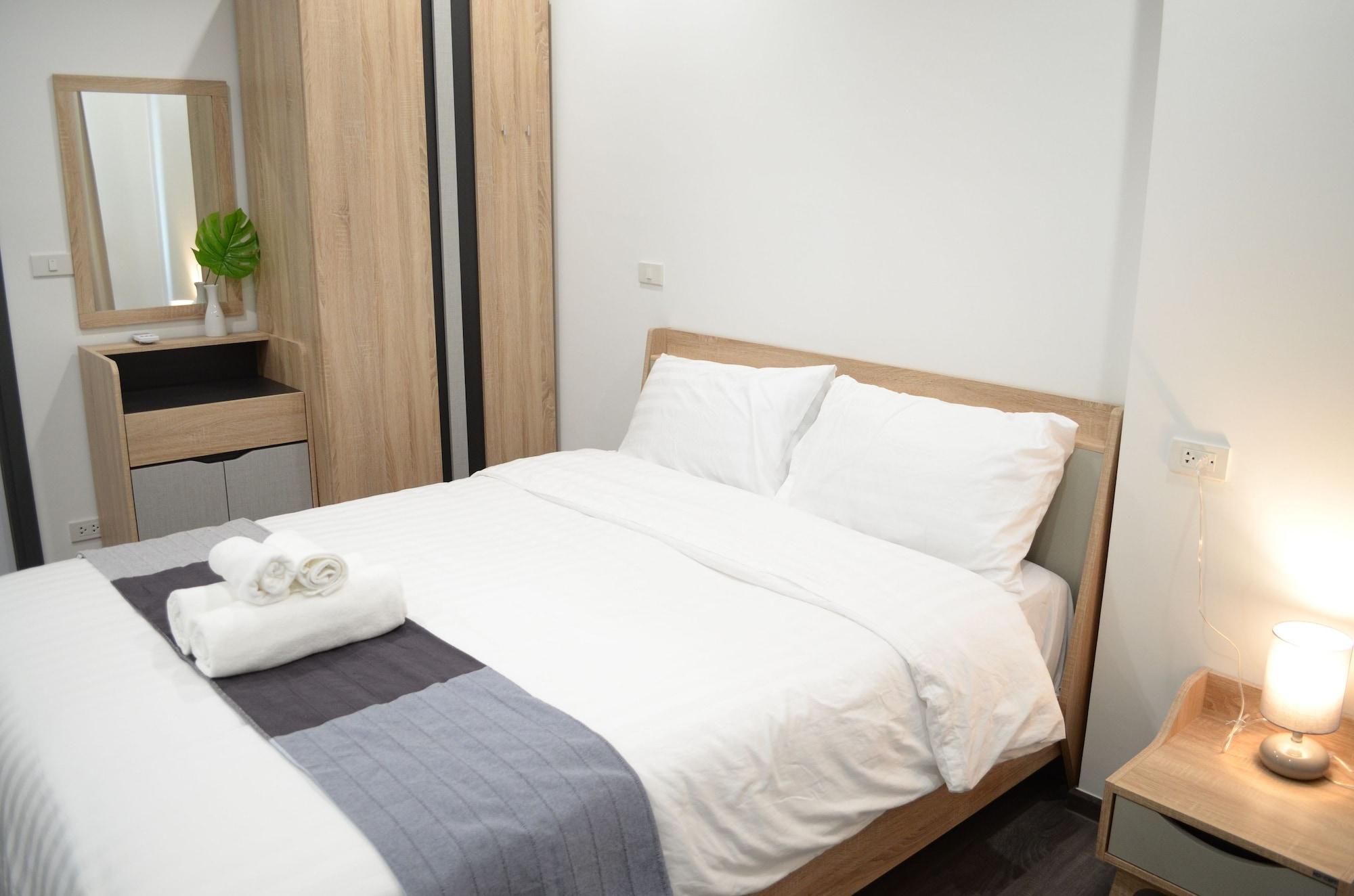 Wooden Suites Bangkok Ngoại thất bức ảnh