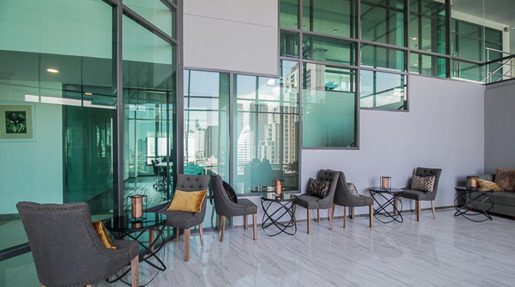 Wooden Suites Bangkok Ngoại thất bức ảnh