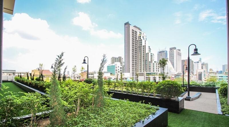 Wooden Suites Bangkok Ngoại thất bức ảnh